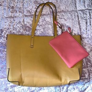 Large Tote and Clutch Set
